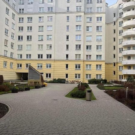 Klimatyzacja - Przy Centrum Onkologii Klinice Novum Dla Pary Badz 4 Osob Varşovia Exterior foto