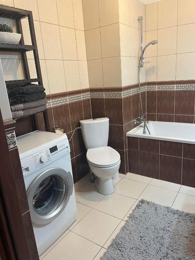 Klimatyzacja - Przy Centrum Onkologii Klinice Novum Dla Pary Badz 4 Osob Varşovia Exterior foto